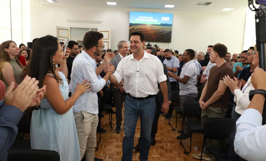 Estado reforça sistema de agricultura com 324 servidores e entrega de 250 veículos