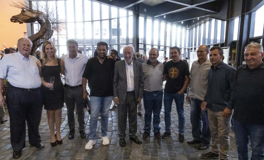 Governador em exercício Darci Piana participa do lançamento da Rota da Uva e Vinho.