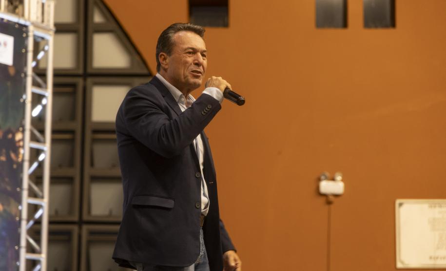 Governador em exercício Darci Piana participa do lançamento da Rota da Uva e Vinho.