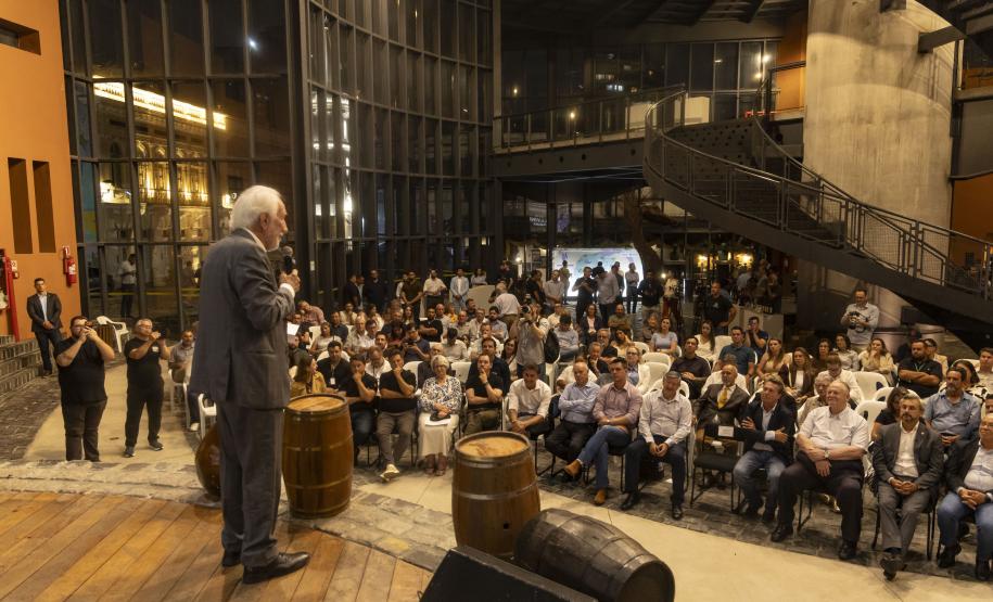 Governador em exercício Darci Piana participa do lançamento da Rota da Uva e Vinho.