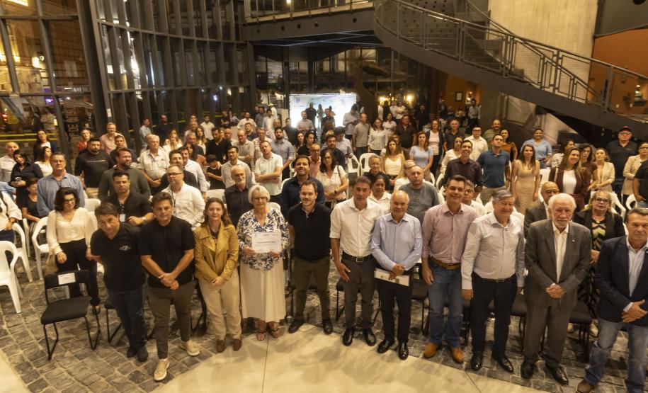 Governador em exercício Darci Piana participa do lançamento da Rota da Uva e Vinho.