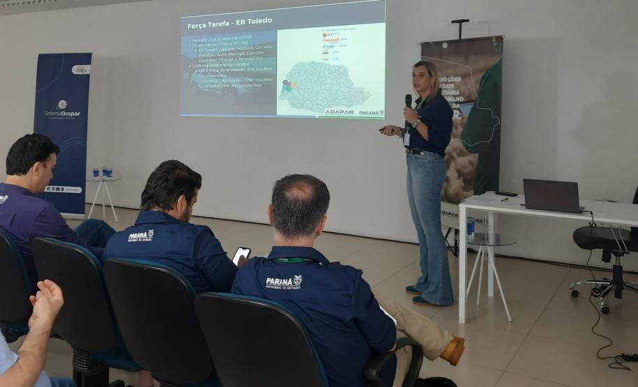 No Show Rural, Adapar discute ações para o fortalecimento da pecuária e avicultura