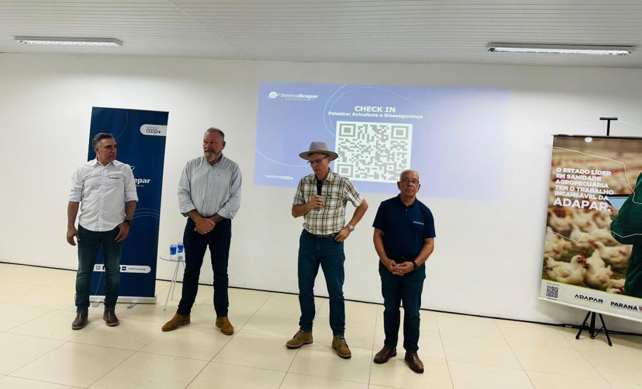 No Show Rural, Adapar discute ações para o fortalecimento da pecuária e avicultura
