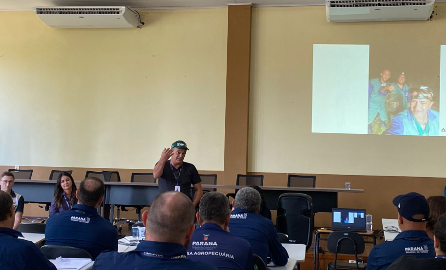 Adapar realiza integração funcional de servidores em Guarapuava