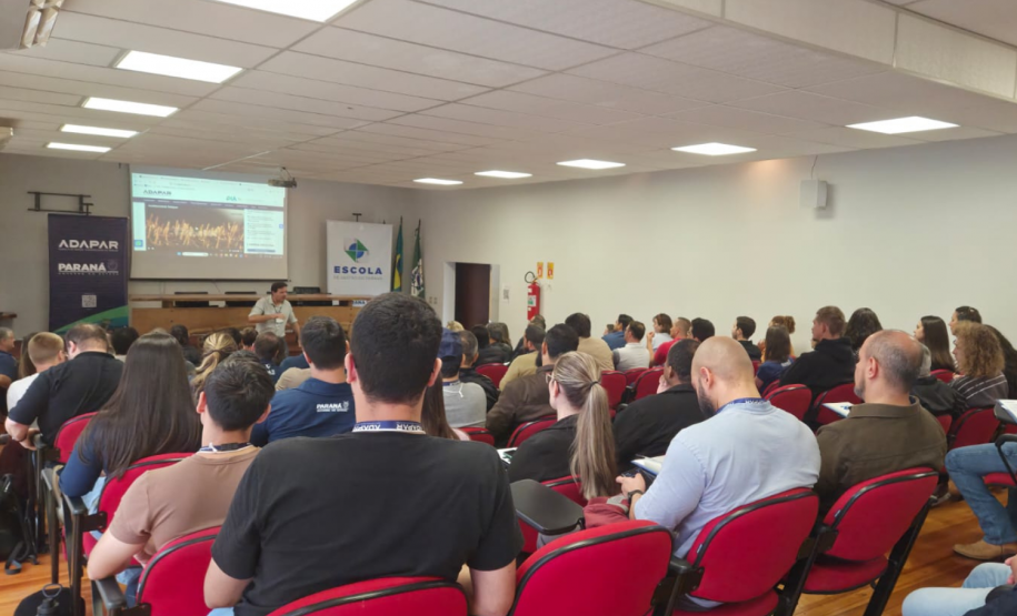 Adapar realiza integração de novos servidores com foco em alinhamento e atuação estratégica