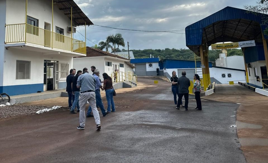 Adapar credencia empresa para recolhimento e destinação de carcaças de animais no Paraná