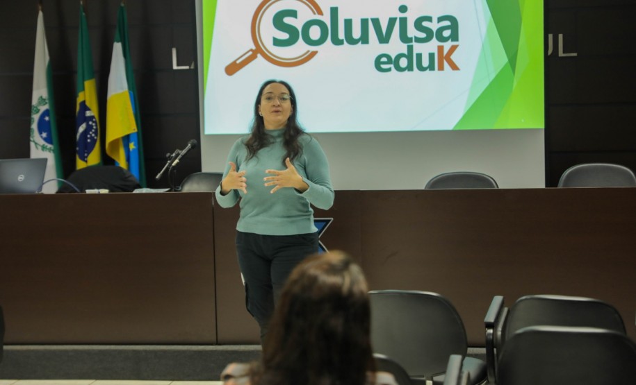 Médicos veterinários participam de curso sobre processos de inspeção municipal promovido pela Adapar