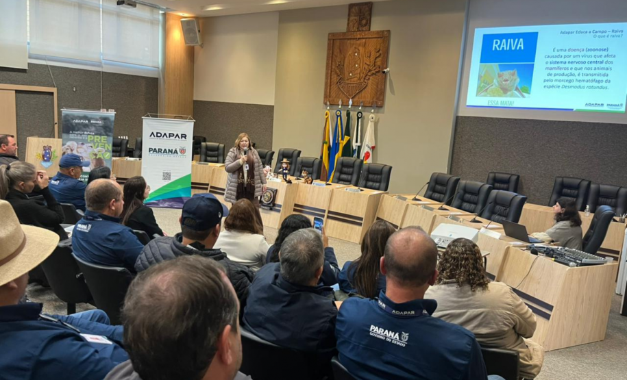 Ações de educação sanitária da Adapar sobre Raiva dos herbívoros chegam em Prudentópolis