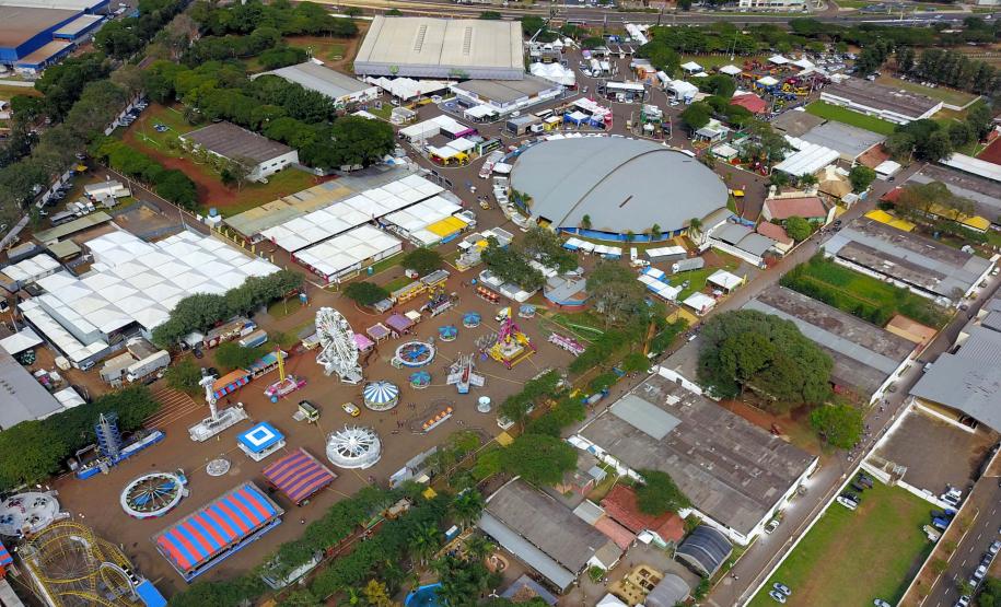 Estado leva palestras, exposições e atendimento aos produtores à 52ª Expoingá