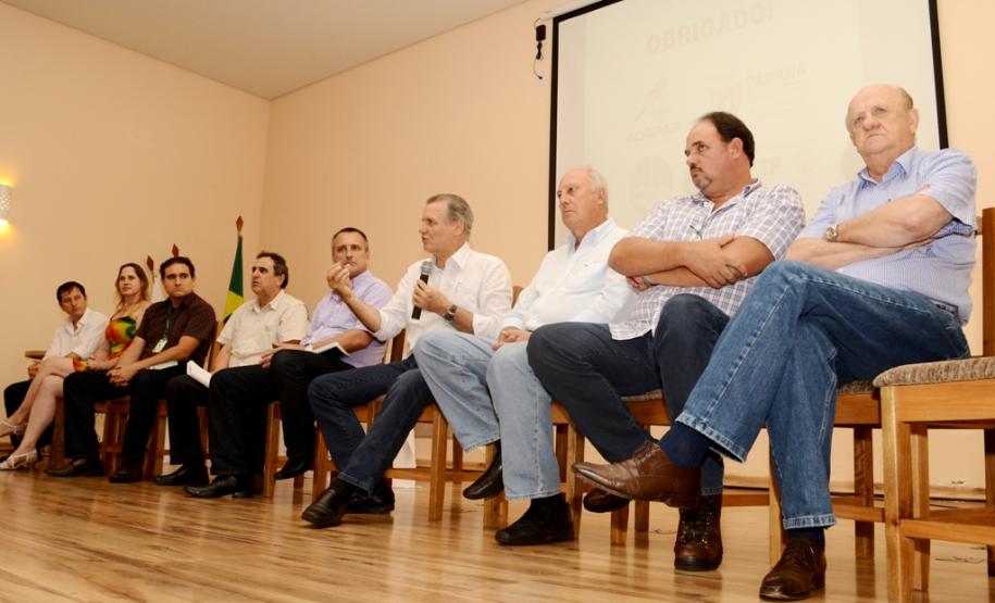 Adapar conscientiza produtores sobre erradicação da brucelose e da tuberculose