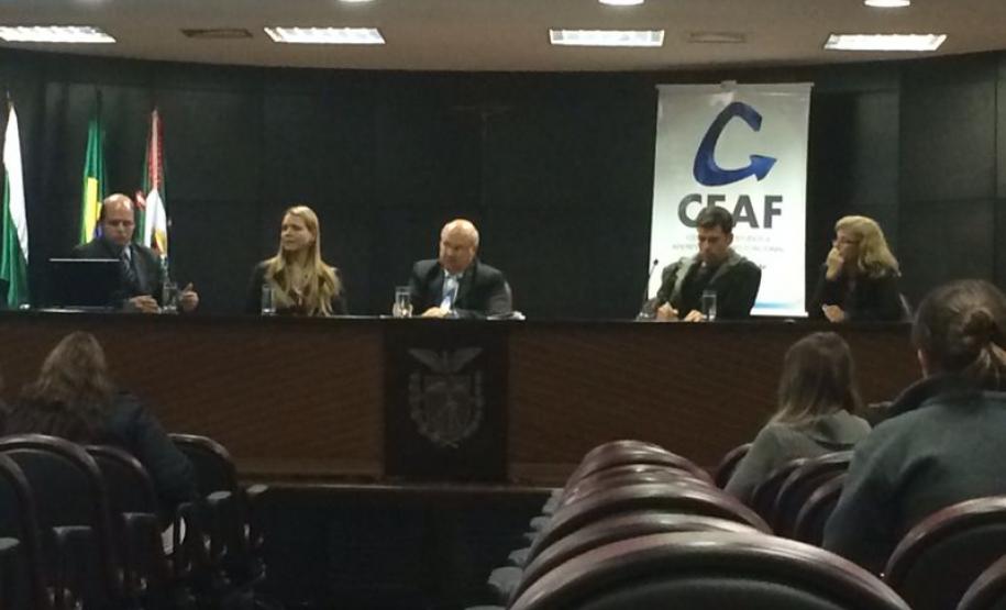 Reunião do Ministério Público com parceiros no projeto Alimento Seguro