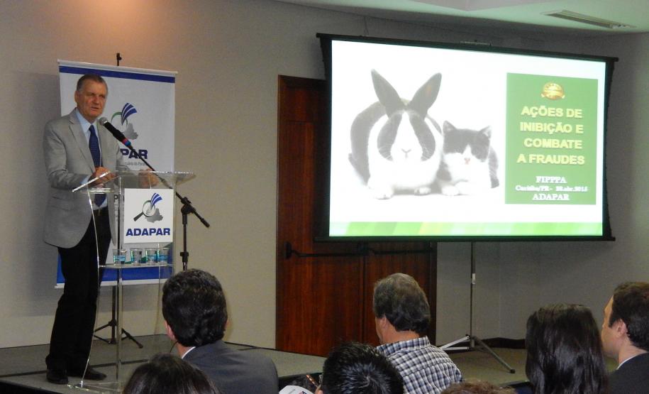 Diretor presidente da Adapar faz abertura do 1º dia de Palestras da FIPPPA 2015.