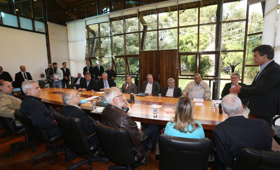 Nomeação Servidores O governador Beto Richa nomeou nesta quinta-feira (07) 169 técnicos para a Agência de Defesa Agropecuária (ADAPAR). Curitiba, 07/05/2015.