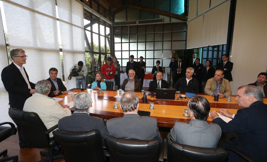 Nomeação Servidores O governador Beto Richa nomeou nesta quinta-feira (07) 169 técnicos para a Agencia de Defesa Agropecuária (ADAPAR). Curitiba, 07/05/2015.