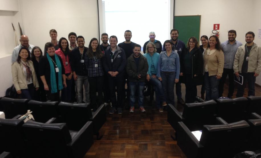 Suinocultura: Adapar Realiza Treinamento para Inquérito em Criatórios de Suínos