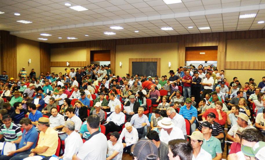 Adapar esclarece os motivos das medidas preventivas para o controle da ferrugem asiática