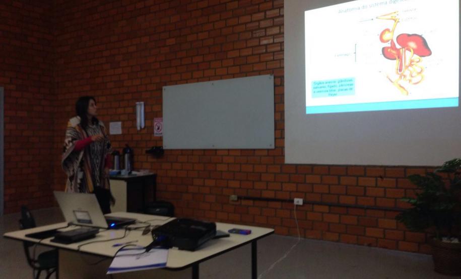 Adapar Realiza Treinamento em Biossegurança e Emergência Avícola