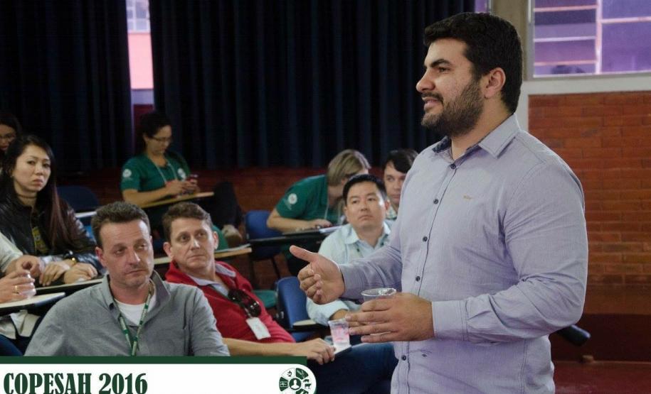 Adapar Realiza Mini Oficina de Defesa Sanitária Animal da UEL