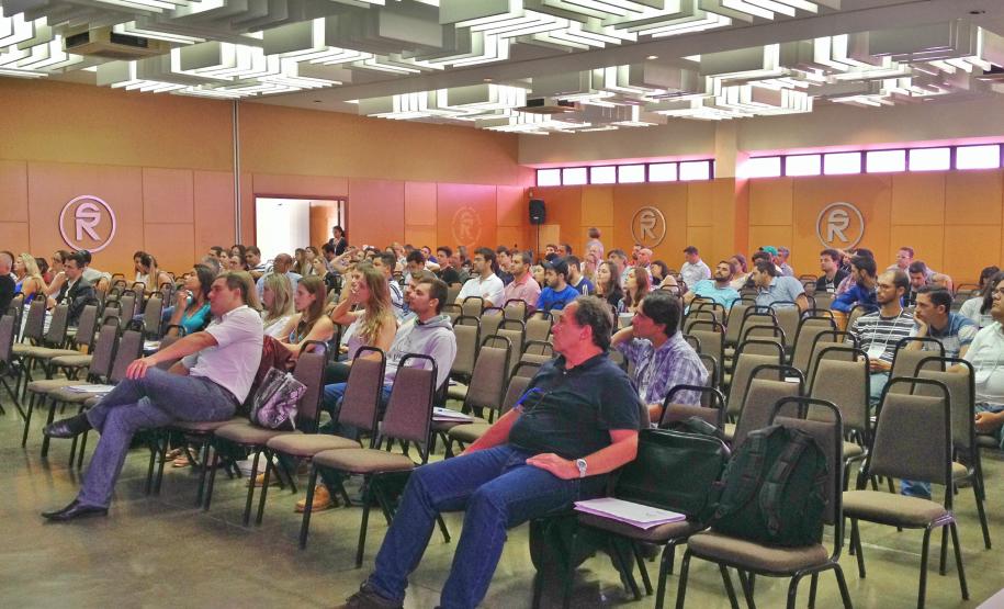 II Workshop de Atualização em Defesa Sanitária Animal Reúne Médicos Veterinários em Londrina II Workshop de Atualização em Defesa Sanitária Animal Reúne Médicos Veterinários em Londrina