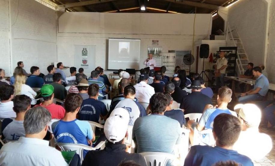 ADAPAR participa de evento técnico sobre a cultura da maçã em Palmas/PR