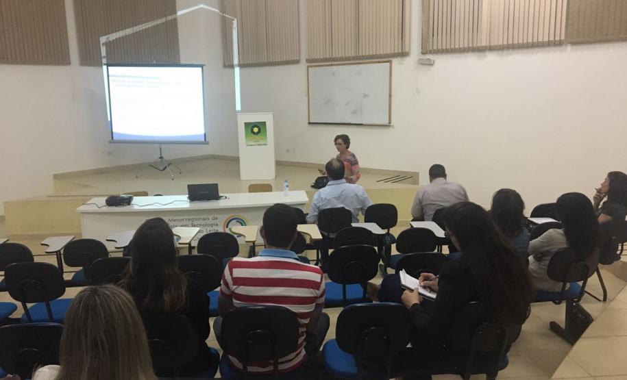 Adapar Orienta sobre Atribuições de médicos veterinários RTs em Guarapuava. Adapar Orienta sobre Atribuições de médicos veterinários RTs em Guarapuava.