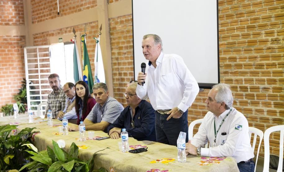 Adapar participa do 16º Encontro da Pecuária em Ribeirão Claro Adapar participa do 16º Encontro da Pecuária em Ribeirão Claro