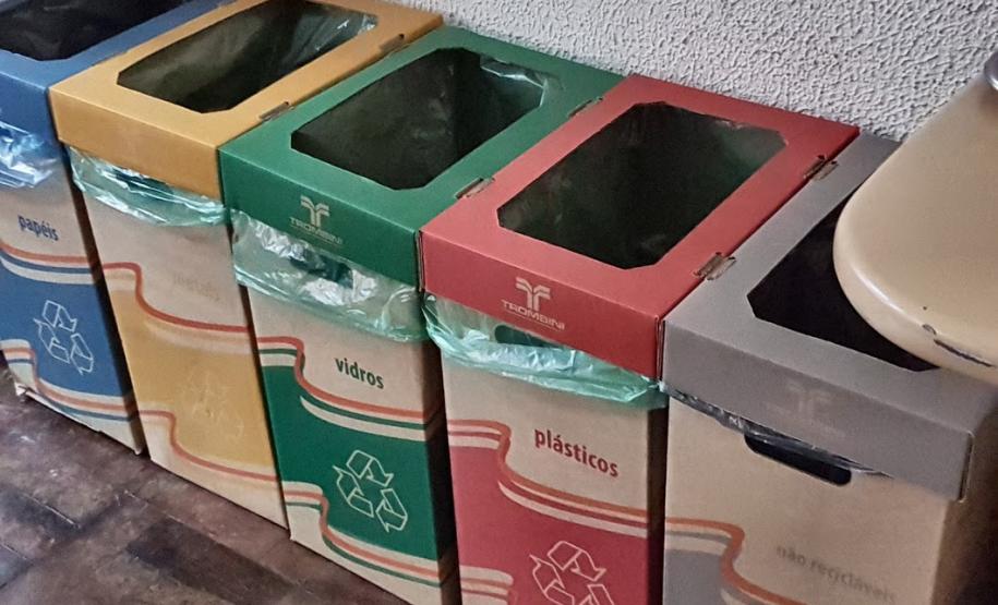 Adapar e Seab implantam coleta seletiva do lixo