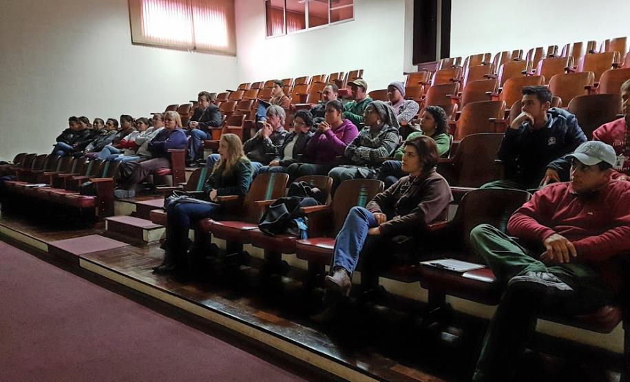 Adapar e Seab implantam coleta seletiva do lixo