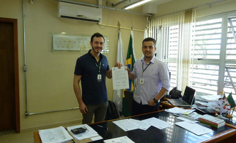 Adapar Autoriza Doação de Fertilizantes Apreendidos para a UTFPR. Adapar Autoriza Doação de Fertilizantes Apreendidos para a UTFPR.