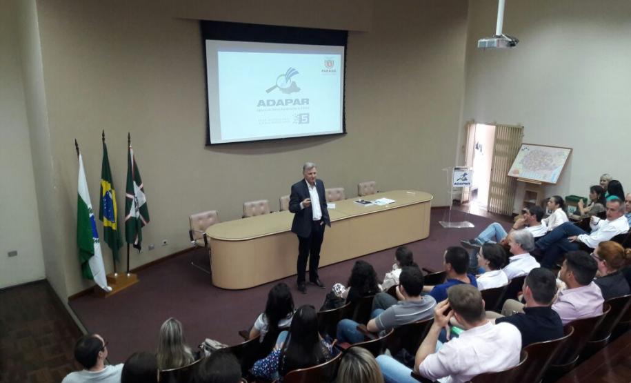 Novos Servidores Escolhem Vagas para Adapar
