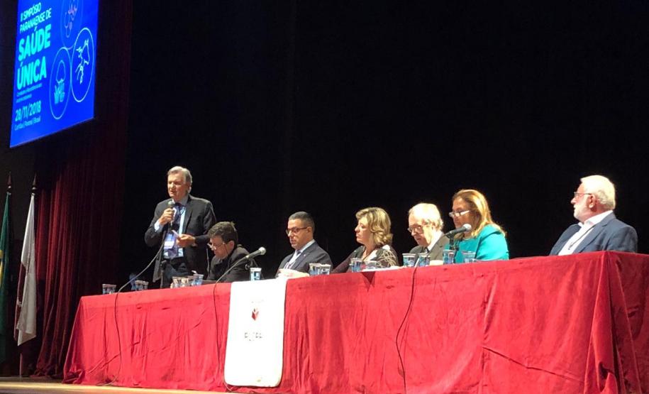 Adapar participa de II Simpósio Paranaense de Saúde Única