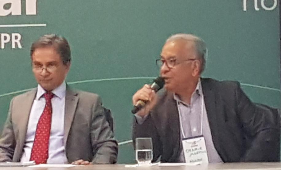 Paraná fará a última campanha de vacinação contra aftosa em maio de 2019 Paraná fará a última campanha de vacinação contra aftosa em maio de 2019