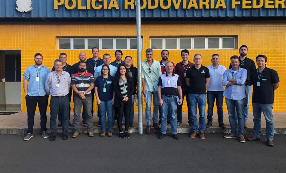 Fiscais do Iagro vêm ao Paraná conhecer os trabalhos desenvolvidos pela Adapar Fiscais do Iagro vêm ao Paraná conhecer os trabalhos desenvolvidos pela Adapar