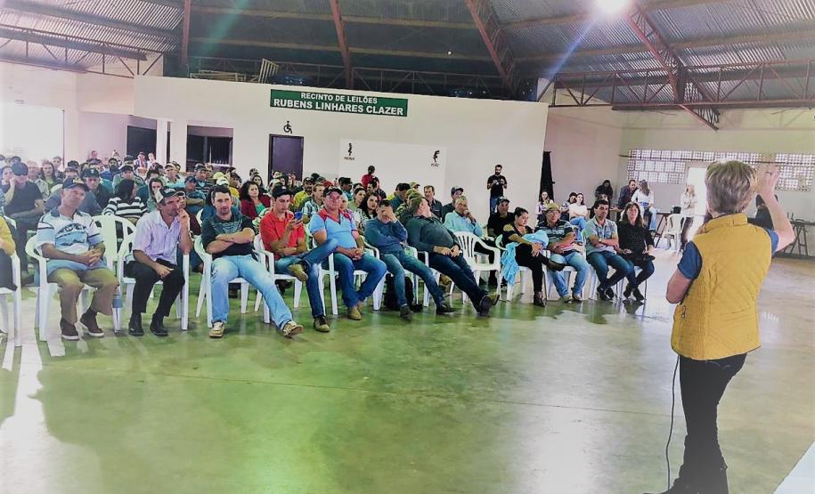 1º Encontro da Cadeia Produtiva Leiteira acontece em Palmital