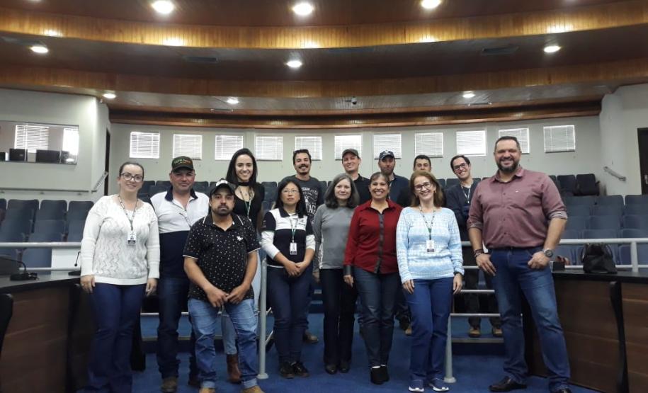 Adapar realiza palestras sobre biosseguridade em granjas de suínos Adapar realiza palestras sobre biosseguridade em granjas de suínos