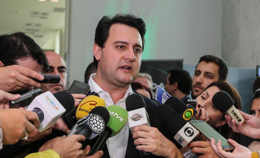 O governador Carlos Massa Ratinho Junior e a ministra da Agricultura, Pecuária e Abastecimento, Tereza Cristina, anunciam nesta terça-feira (15),  no Palácio Iguaçu, em Curitiba, a suspensão das campanhas de vacinação contra febre aftosa em rebanhos bovinos e de bufalinos no Paraná.  Curitiba, 14/10/2019 - Foto: Geraldo Bubniak/AEN