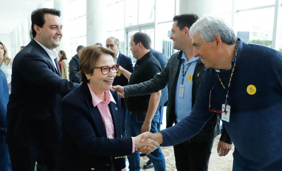 O governador Carlos Massa Ratinho Junior e a ministra da Agricultura, Pecuária e Abastecimento, Tereza Cristina, anunciam nesta terça-feira (15),  no Palácio Iguaçu, em Curitiba, a suspensão das campanhas de vacinação contra febre aftosa em rebanhos bovinos e de bufalinos no Paraná.  Curitiba, 14/10/2019 - Foto: Geraldo Bubniak/AEN