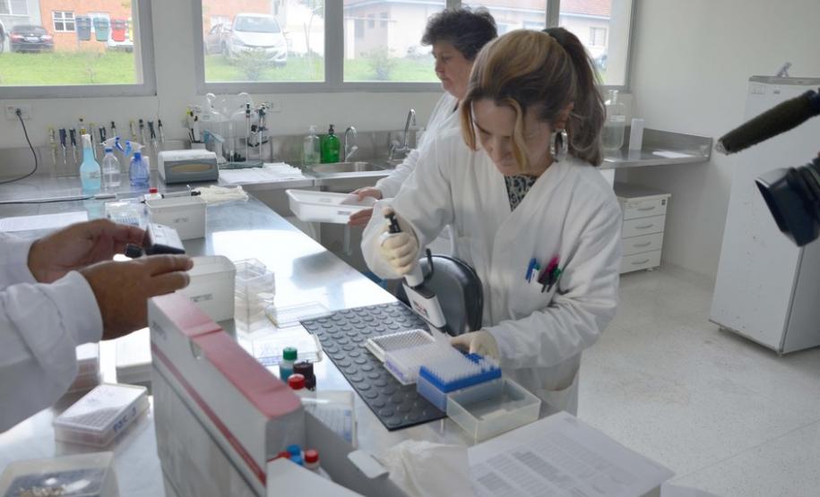 Adapar realiza cerca de 100 mil exames sanitários por ano