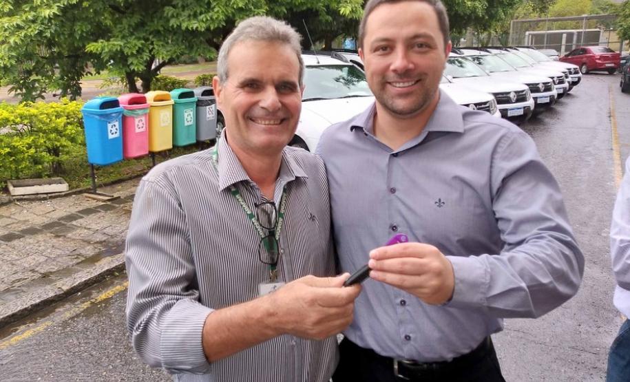 Adapar recebe 20 veículos para uso em trabalho de defesa animal Adapar recebe 20 veículos para uso em trabalho de defesa animal