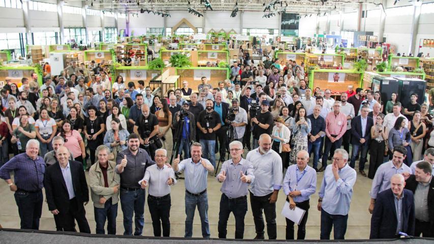 Abertura Feira Sabores do Paraná* *Data:* 21/08 (quinta-feira) *Horário:* 14 horas. *Local:* Centro de Eventos Positivo – Parque Barigui  Foto: SECOM